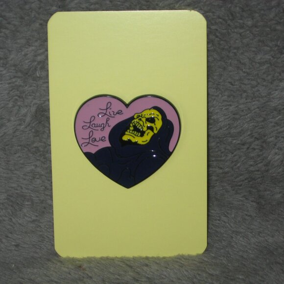1980s Cartoon He-Man MOTU Skeletor Live Laugh Love Metal Enamel Pin 251036A2 - Picture 3 of 8